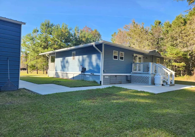 Photo 4 of Single family home for sale at 5683 Red Blf Rd, Loris, SC 29569 | MLS# 2610775 | Listing updated on 2026-08-20