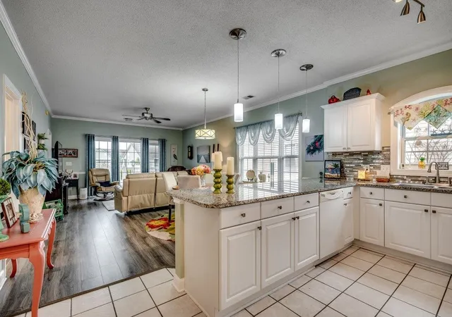 4th image of 3965 Forsythia Ct, Myrtle Beach, SC 29588