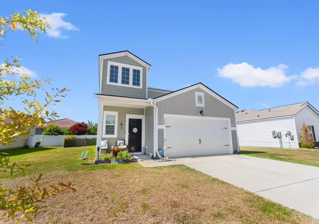 Photo 2 of Single family home for sale at 348 Hidden Cvs Dr, Little River, SC 29566 | MLS# 2610898 | Listing updated on 2026-08-02
