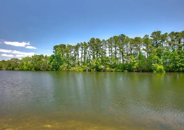 2nd image of 2225 Huntingdon Dr, Myrtle Beach, SC 29575