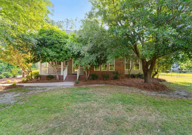 2nd image of 1884 Clarence Dr, Andrews, SC 29510 | MLS# 2611037