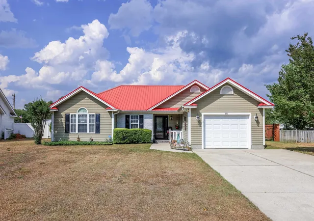 Homes for sale in Conway, SC | 893 Castlewood Dr, Conway, SC 29526 | MLS# 2611065