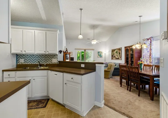 Photo 3 of Sale Pending at 200 Country Manor Dr #B, Conway, SC 29526 | MLS# 2611122 | Listing updated on 2026-06-22