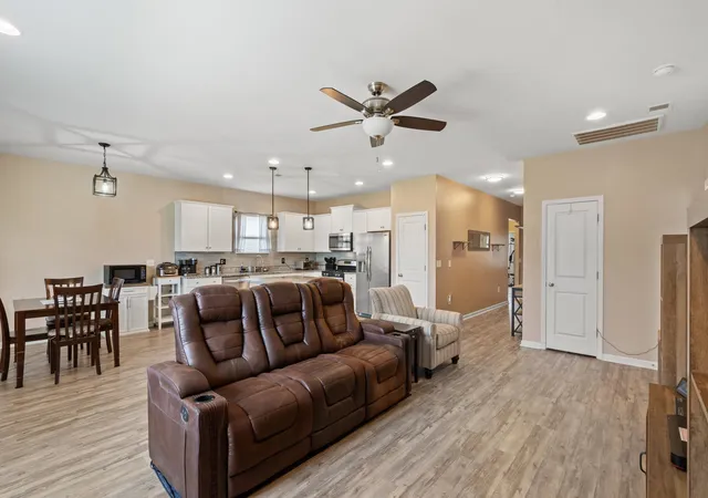 Homes for sale in Conway, SC | 192 Long Leaf Pine Dr, Conway, SC 29526 | MLS# 2611195