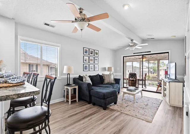 2nd image of 207 Lndg Rd, North Myrtle Beach, SC 29582