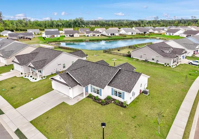Photo 3 of Single family home for sale at 779 Woodside Dr, Conway, SC 29526 | MLS# 2611219 | Listing updated on 2026-08-28