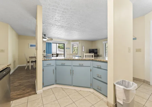 Listing Photo 3 - Condo for sale in building located at 2805 N Ocean Blvd, Myrtle Beach, SC 29577 - Unit #214