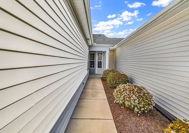 Listing Photo 4 - Condo for sale in building located at 1521 Palmina Loop, Myrtle Beach, SC 29588 - Unit #C