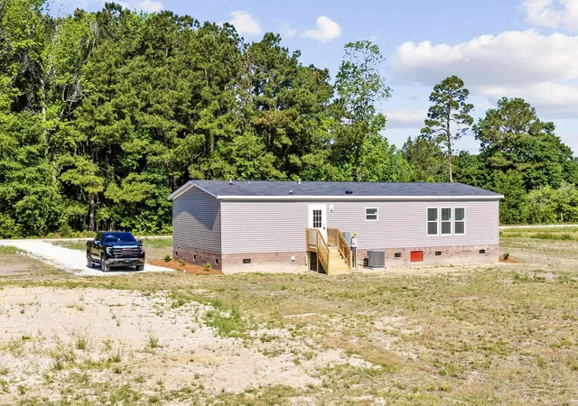Photo 5 of Sale Pending at 7031 Norton Rd, Green Sea, SC 29545 | MLS# 2611363 | Listing updated on 2026-08-19