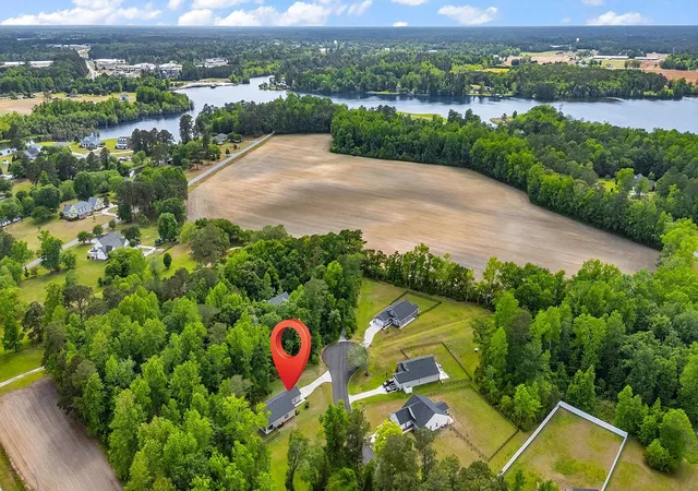 33rd image of 125 Coquina Dr, Tabor City, NC 28463 | MLS# 2611365
