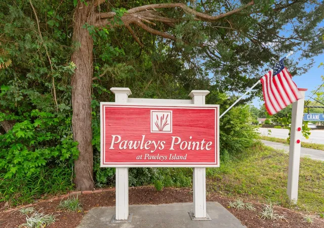 Homes for sale in Pawleys Island, SC | 143 Crane Dr, Pawleys Island, SC 29585 | Houzeo