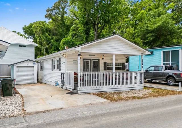 Photo 2 of Manufactured home for sale at 6001 S  1541 Kings Hwy, Myrtle Beach, SC 29575 | MLS# 2611520 | Listing updated on 2026-08-25