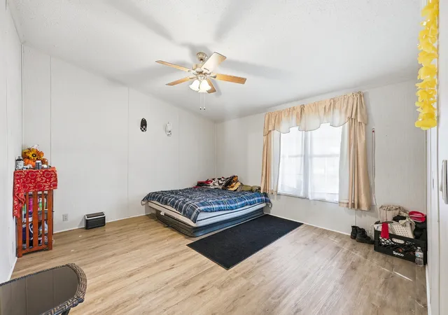 Photo 3 of Manufactured home for sale at 4513 Poinsett St, North Myrtle Beach, SC 29582 | MLS# 2611585 | Listing updated on 2026-09-29