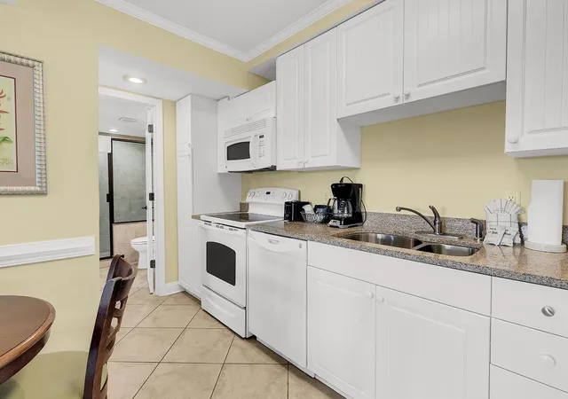 4th image of 14290 Ocean Hwy #403, Pawleys Island, SC 29585 | MLS# 2611638