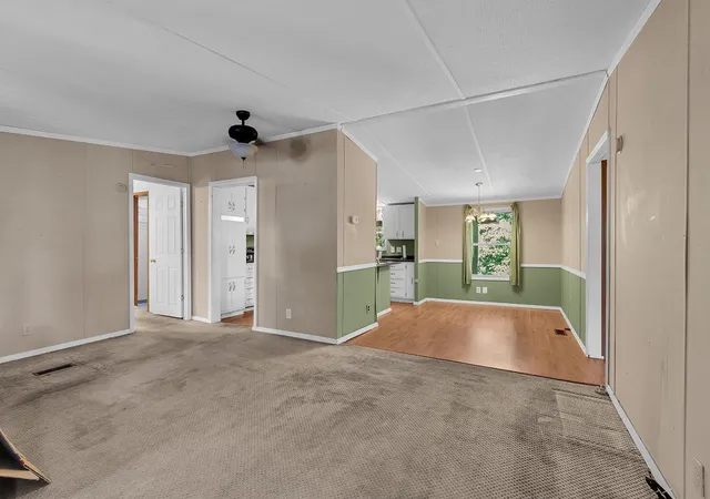3rd image of 8 Coral Cove, Murrells Inlet, SC 29576 | MLS# 2611677