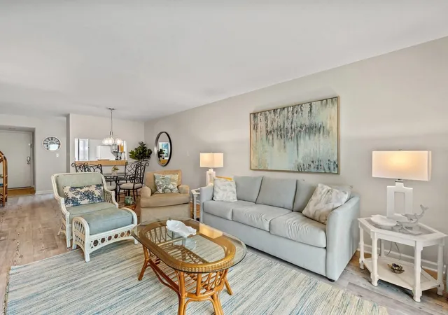 Listing Photo 4 - Condo for sale in building located at 5507 Ocean Blvd N, Myrtle Beach, SC 29577 - Unit #113