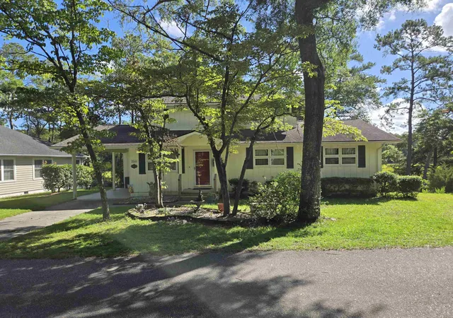Photo 1 of Single family home for sale at 2240 Jackson Cir, Little River, SC 29566 | MLS# 2611735 | Listing updated on 2026-08-24