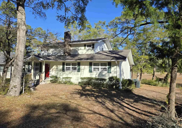 Photo 3 of Single family home for sale at 2240 Jackson Cir, Little River, SC 29566 | MLS# 2611735 | Listing updated on 2026-08-24