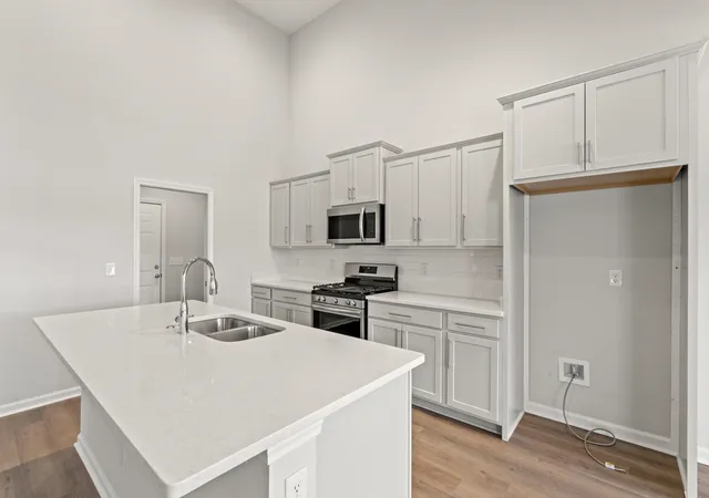 Photo 4 of Sale Pending at 944 Woodside Dr, Conway, SC 29526 | MLS# 2611769 | Listing updated on 2026-06-30