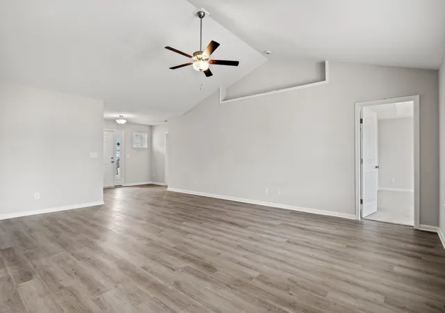 Photo 2 of Sale Pending at 939 Woodside Dr, Conway, SC 29526 | MLS# 2611786 | Listing updated on 2026-09-28