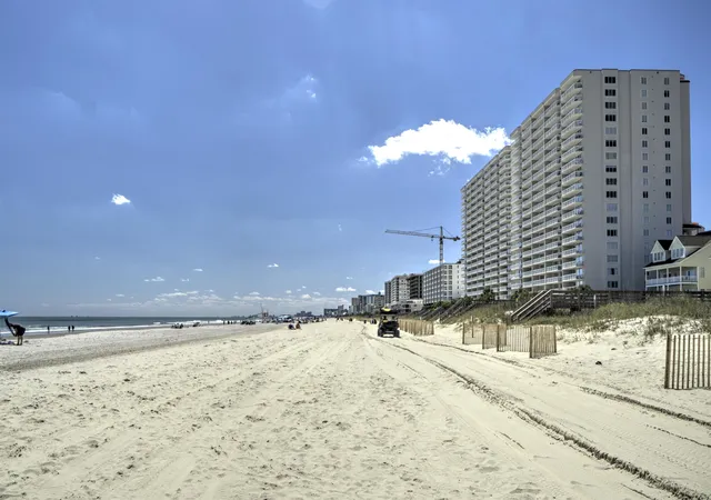 2nd image of 1524 S Ocean Blvd, North Myrtle Beach, SC 29582