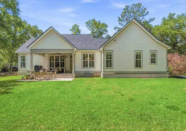 Homes for sale in Pawleys Island, SC | 410 Old Plantation Dr, Pawleys Island, SC 29585 | MLS# 2611836