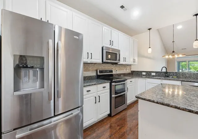 Listing Photo 4 - Condo for sale in building located at 1606 Palmina Loop, Myrtle Beach, SC 29588 - Unit #D