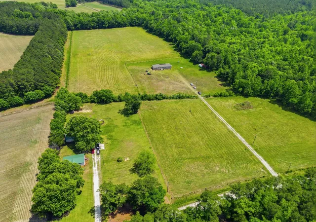 Photo 4 of Manufactured home for sale at 3910 Cascade Rd, Green Sea, SC 29545 | MLS# 2611889 | Listing updated on 2026-07-31