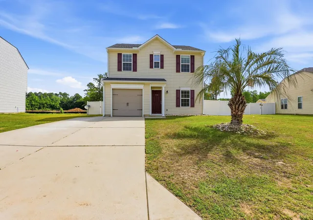 Photo 3 of Single family home for sale at 768 Trap Shooter Cir, Longs, SC 29568 | MLS# 2612022 | Listing updated on 2026-06-16