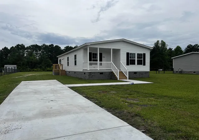 Photo 1 of Manufactured home for sale at 7760 Kerl Rd, Conway, SC 29527 | MLS# 2612133 | Listing updated on 2026-09-21