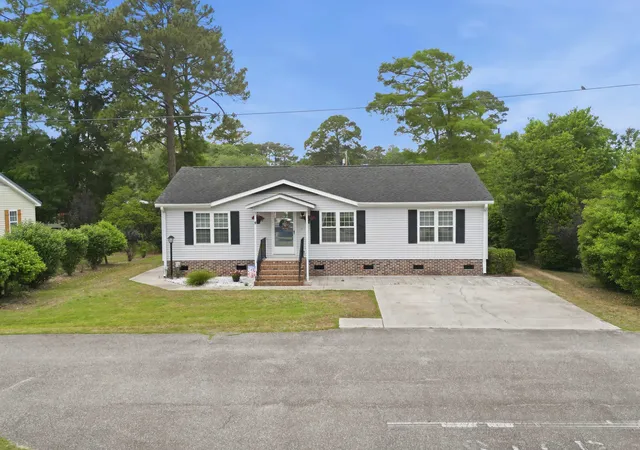 Homes for sale in Murrells Inlet, SC | 2892 Palm Rd, Murrells Inlet, SC 29576 | MLS# 2612159