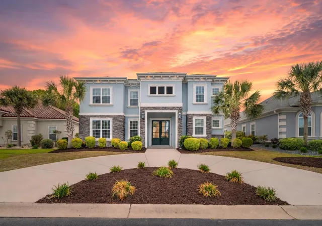 Photo 2 of Single family home for sale at 925 Bluffview Dr, Myrtle Beach, SC 29579 | MLS# 2612179 | Listing updated on 2026-10-02