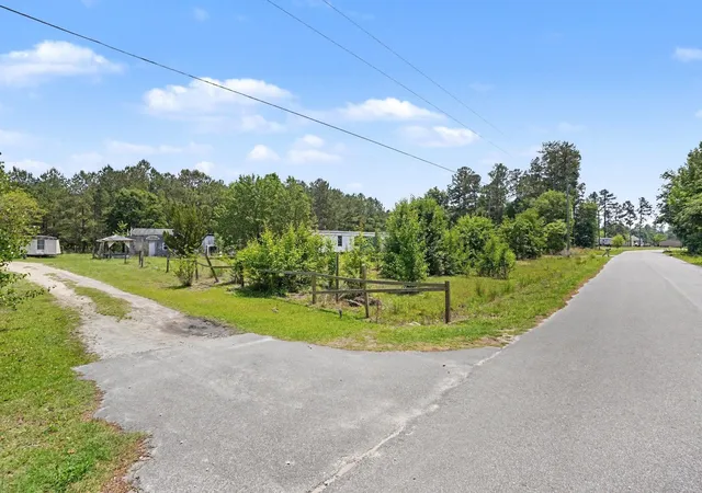 Photo 4 of Sale Pending at 8963 Ware Dr, Nichols, SC 29581 | MLS# 2612202 | Listing updated on 2026-07-17