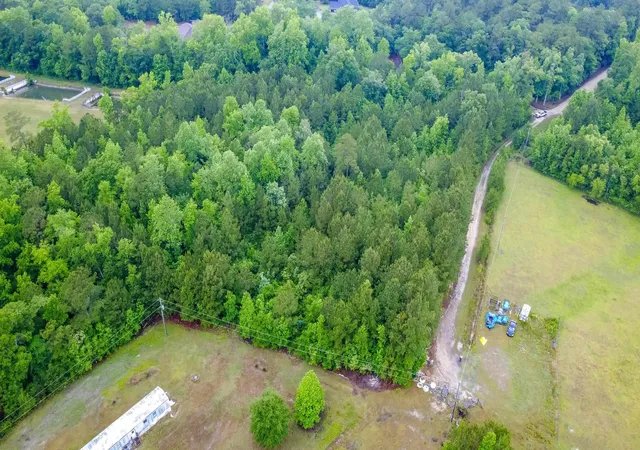 3rd image of 581 Roberts Rd, Aynor, SC 29511 | MLS# 2612243