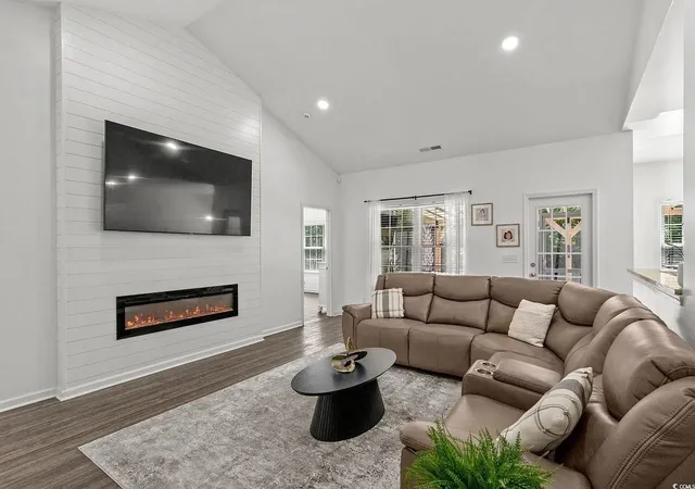 Photo 4 of Single family home for sale at 216 Palm Ter Loop, Conway, SC 29526 | MLS# 2612251 | Listing updated on 2026-08-19