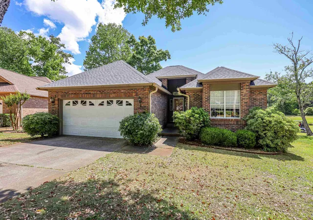 Photo 1 of Single family home for sale at 3182 River Blf Ln, Little River, SC 29566 | MLS# 2612276 | Listing updated on 2026-10-06