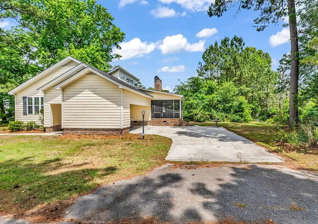 3rd image of 1300 Elizabeth St, North Myrtle Beach, SC 29582 | MLS# 2612358