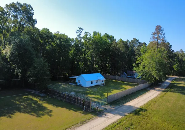 Homes for sale in Gresham, SC | 2983 Cannon Lake Rd, Gresham, SC 29546 | MLS# 2612537
