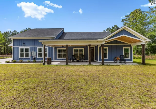 Photo 2 of Single family home for sale at 1945 Emery Rd, Loris, SC 29569 | MLS# 2612547 | Listing updated on 2026-09-17