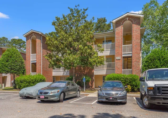 Photo 2 of Condo for sale at 4247 Villas Dr #402, Little River, SC 29566 | MLS# 2612561 | Listing updated on 2026-08-18