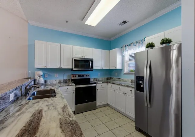 Photo 3 of Sale Pending at 6253 Catalina Dr #334, North Myrtle Beach, SC 29582 | MLS# 2612574 | Listing updated on 2026-10-06