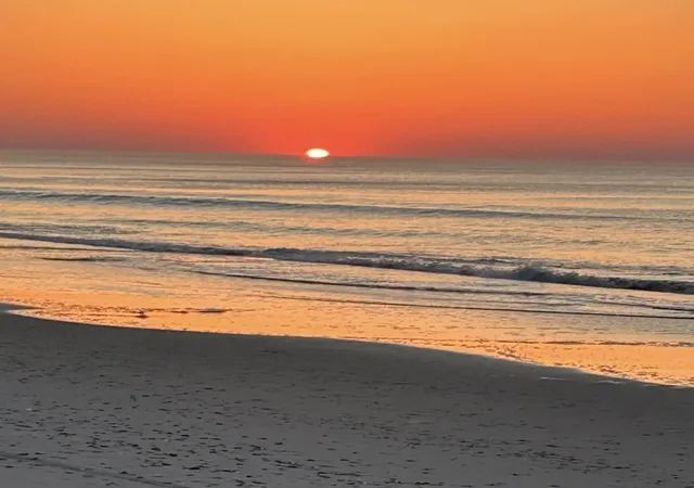 3rd image of 2401 S Ocean Blvd, Myrtle Beach, SC 29577