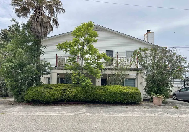 Photo 3 of Sale Pending at 401 14th Avenue S, Myrtle Beach, SC 29577 | MLS# 2612637 | Listing updated on 2026-07-28
