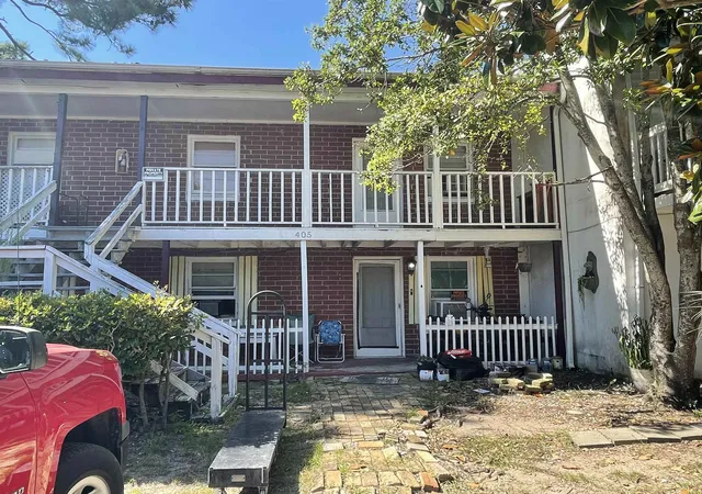 Listing Photo 5 - Condo for sale in building located at 401 14th Ave S, Myrtle Beach, SC 29577