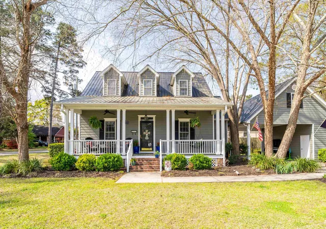 Photo 1 of Single family home for sale at 901 Collins St, Conway, SC 29526 | MLS# 2612665 | Listing updated on 2026-09-01