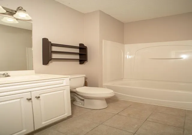 Listing Photo 4 - Condo for sale in building located at 300 Kiskadee Loop, Conway, SC 29526 - Unit #B