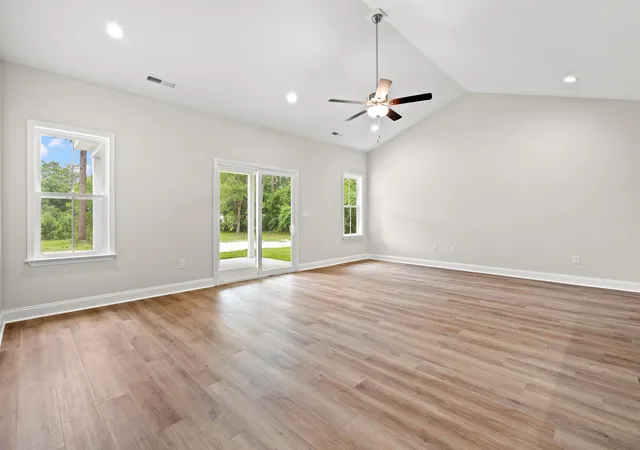 Photo 4 of Single family home for sale at 1417 Loop Cir, Longs, SC 29568 | MLS# 2612749 | Listing updated on 2026-08-25