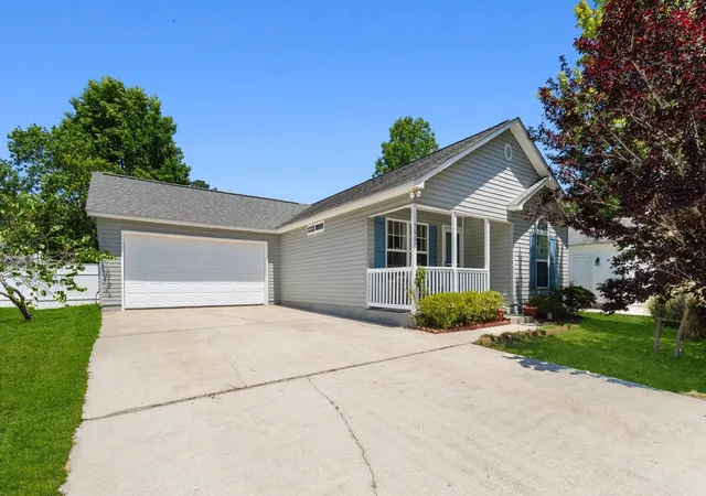 1st image of 5008 Blue Spruce Ln, Murrells Inlet, SC 29576 | MLS# 2612830