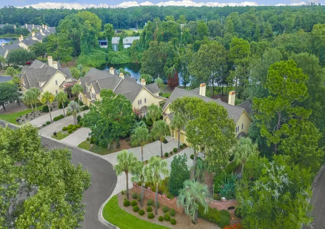 2nd image of 12 Courtyard Cir, Pawleys Island, SC 29585
