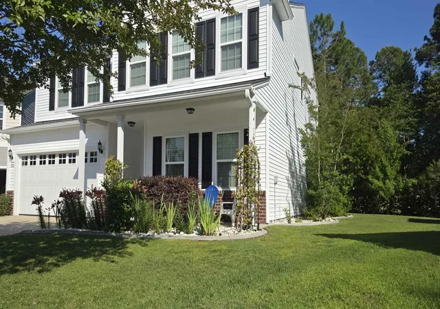 Photo 3 of Single family home for sale at 3812 Tyford Ct, Myrtle Beach, SC 29579 | MLS# 2613078 | Listing updated on 2026-08-25